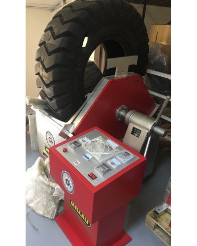 Machine de vulcanisation pour pneus de camion (V2DB-2400)