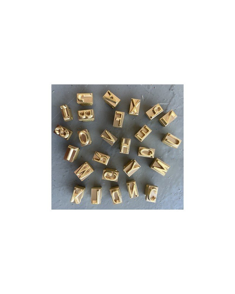 JEU DE LETTRE (A-Z) POUR FER A MARQUEUR PNEU