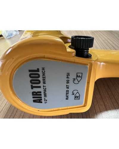 CLE A CHOC PNEUMATIQUE 1/2" PROFESSIONNELS  AVEC 8 DOU MODEL IW-03